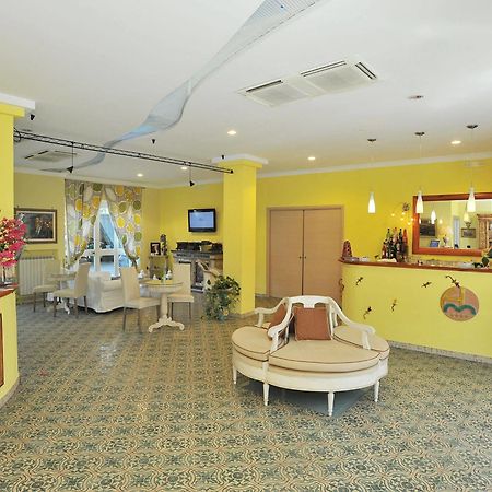 Hotel Miramare Maiori Esterno foto