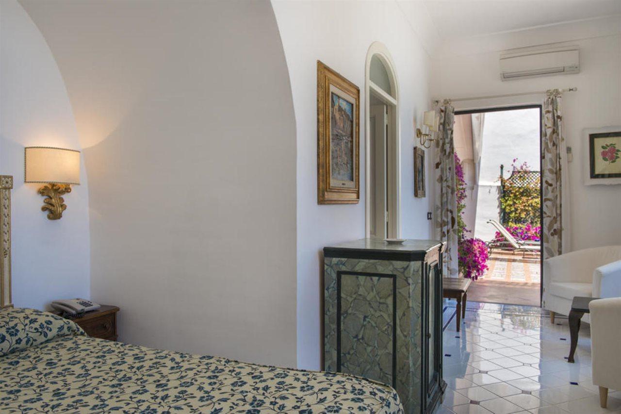 Hotel Miramare Maiori Esterno foto