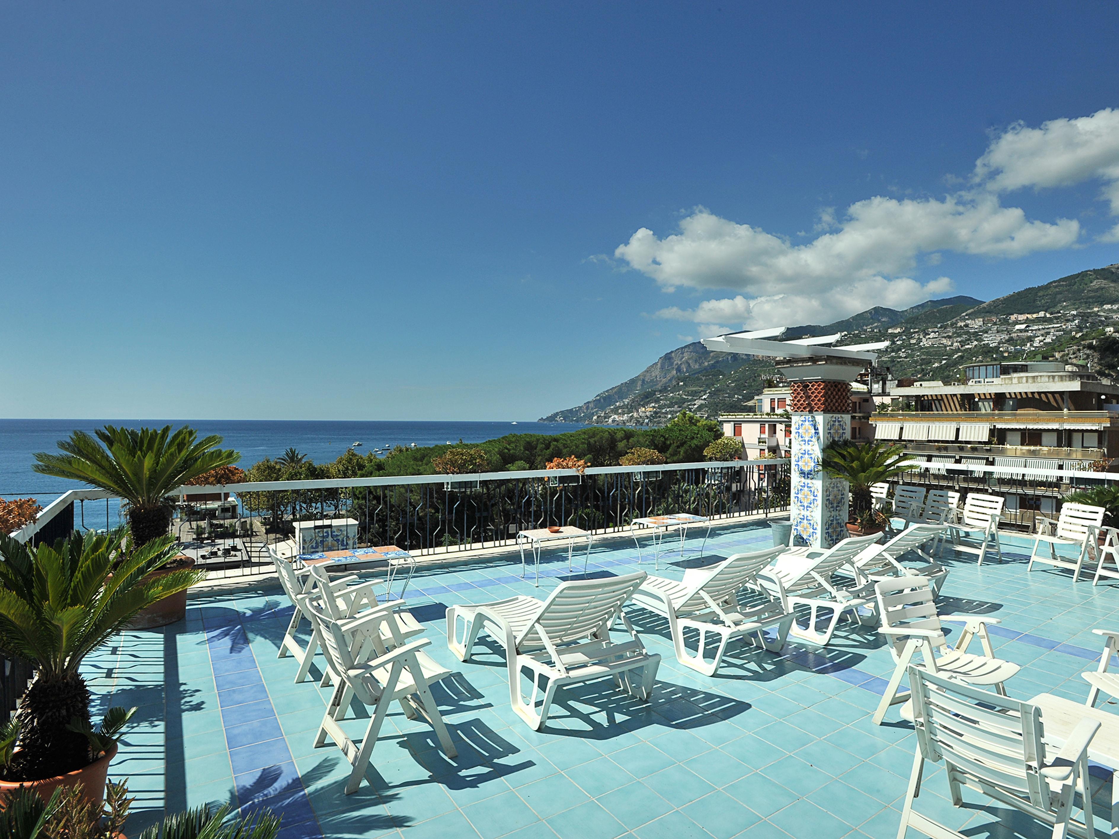 Hotel Miramare Maiori Esterno foto